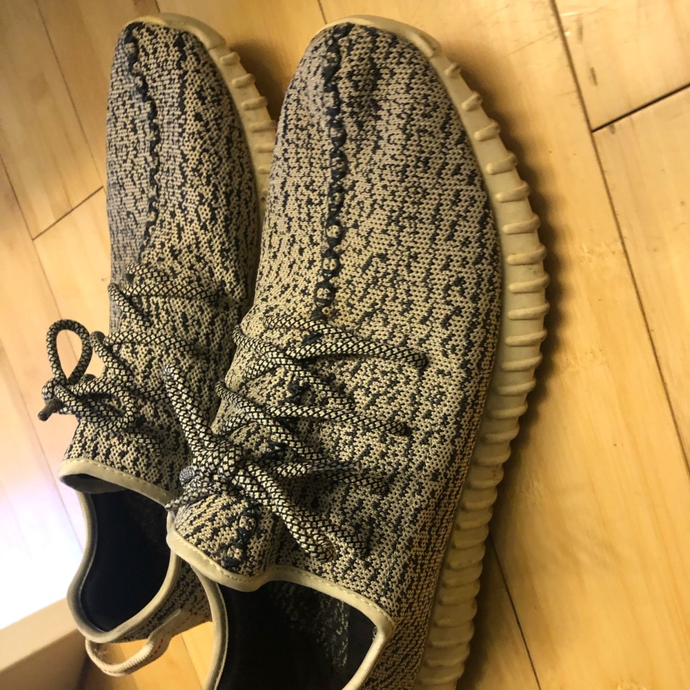Turtle dove yeezy